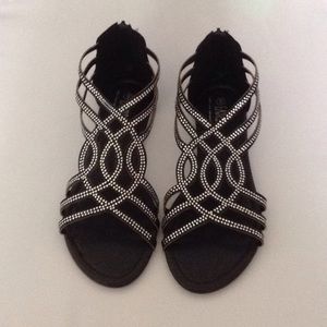 easy usa | Shoes | Womens Black Flat Sandals New In Box Size 911 | Poshmark